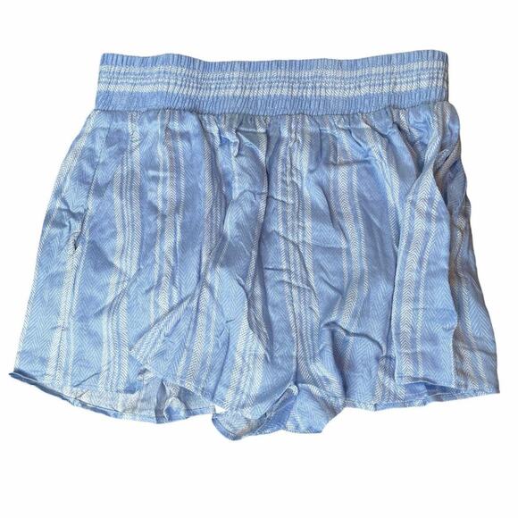 Show Me Your Mumu Serena Smocked Shorts Blue and White Size Small - Picture 7 of 7
